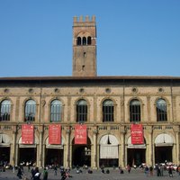 Bologna: Portici commerciali del Pavaglione e dei Banchi