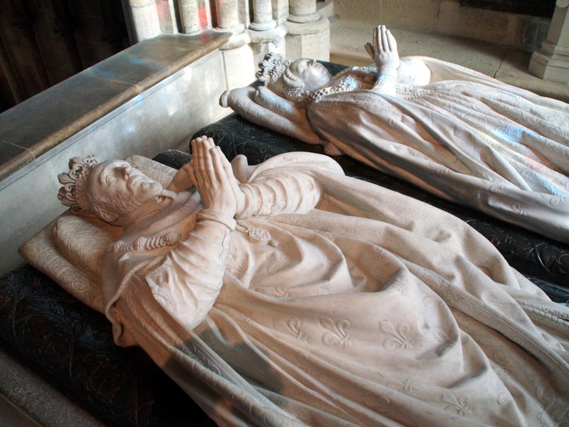 Cathédrale de Saint-Denis by Hubert