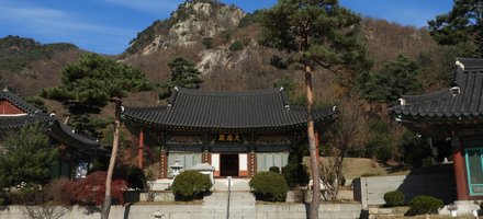 Hoeamsa Temple