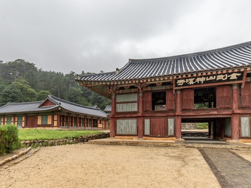 Temple at Mount Kumgang