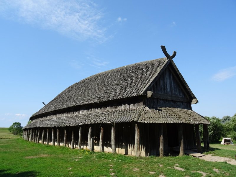 A reconstructed longhouse at Trelleborg