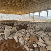Faye Bronze age tombs by Randi Thomsen