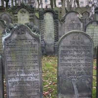 The Jewish Cemetery of Altona Königstrasse