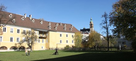 Hall in Tyrol - The Mint