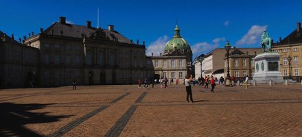 Amalienborg and its district