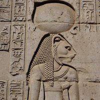Pharaonic temples in Upper Egypt  by Els Slots