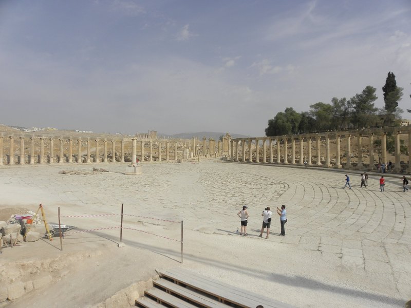 Jerash Archaeological City by Els Slots