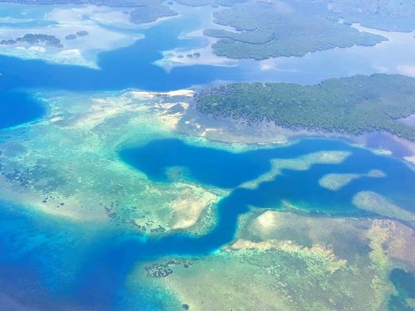 Bunaken National Park by Roman Bruehwiler