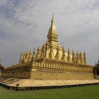 That Luang de Vientiane by Els Slots