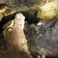 Alisadr Cave