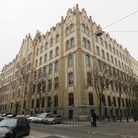 Ödön Lechner's independent pre-modern architecture by Els Slots