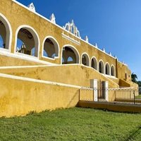 Historical city of Izamal by Can SARICA