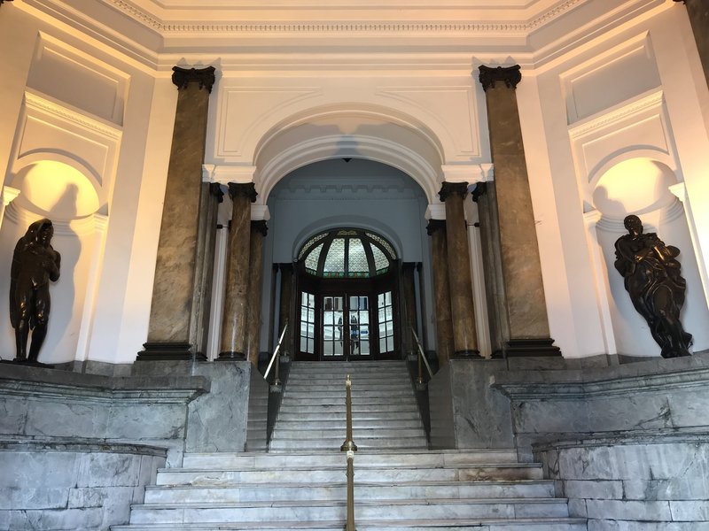 Architecture Moderne du XX siècle de la Ville de M by Stanislaw Warwas