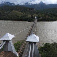 Puente de Occidente (Western Bridge) by Roman Bruehwiler