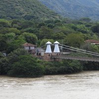 Puente de Occidente (Western Bridge)