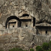 Mount Harşena and the Rock-tombs of the Pontic Kin by Roman Bruehwiler