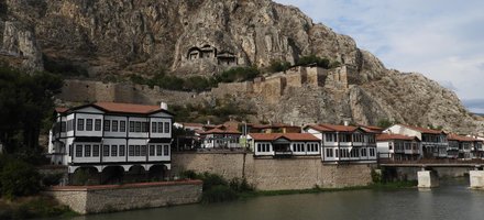 Mount Harşena and the Rock-tombs of the Pontic Kin