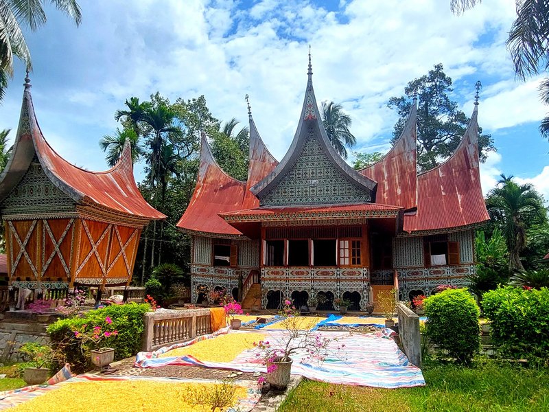 Traditional Settlement at Nagari Sijunjung by Roman Bruehwiler