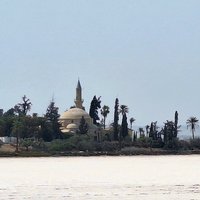 Hala Sultan Tekke and the Larnaka Salt Lake Comple