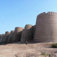 Derawar and the Desert Forts of Cholistan