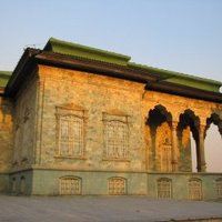 Vali-e Asr Street
