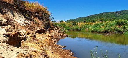 Kalambo falls archaeological site