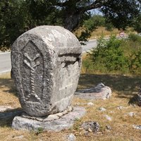 Stecci: Velika and Mala Crljivica, Cista Velika