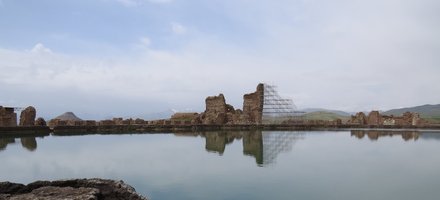 Takht-e Soleyman