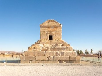 Pasargadae by Carlo Sarion