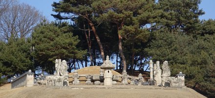 Royal Joseon Tombs
