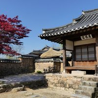 Hahoe and Yangdong by Clyde