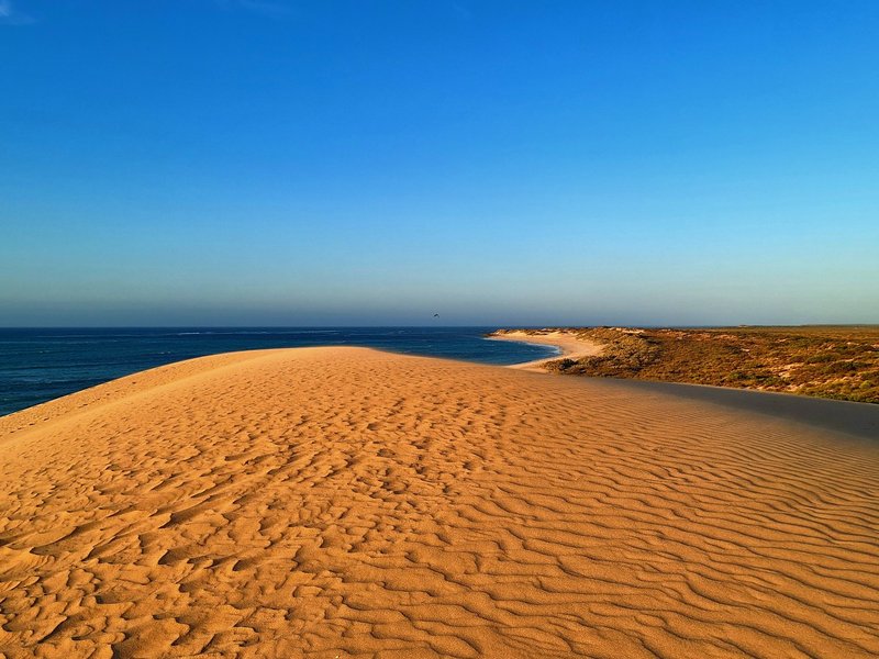 Ningaloo Coast by Roman Bruehwiler
