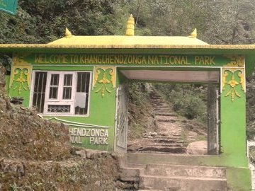 Khangchendzonga National Park by Zoë Sheng