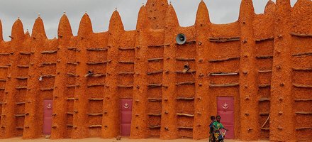 Sudanese style mosques