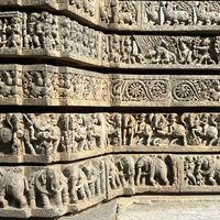 Sacred Ensembles of the Hoysalas