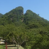 Sado Island Gold Mines by Els Slots