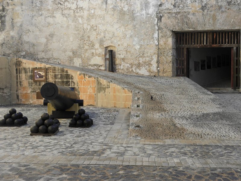 Old Havana by Els Slots