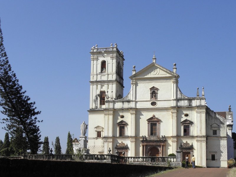 Churches and Convents of Goa by Els Slots