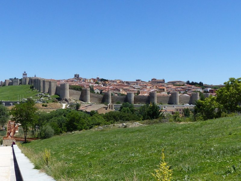Avila by Solivagant
