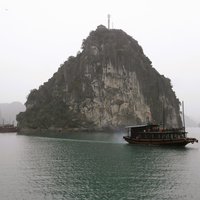 Ha Long Bay – Cat Ba Archipelago by Els Slots