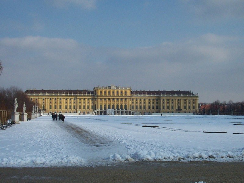 Schönbrunn by Els Slots
