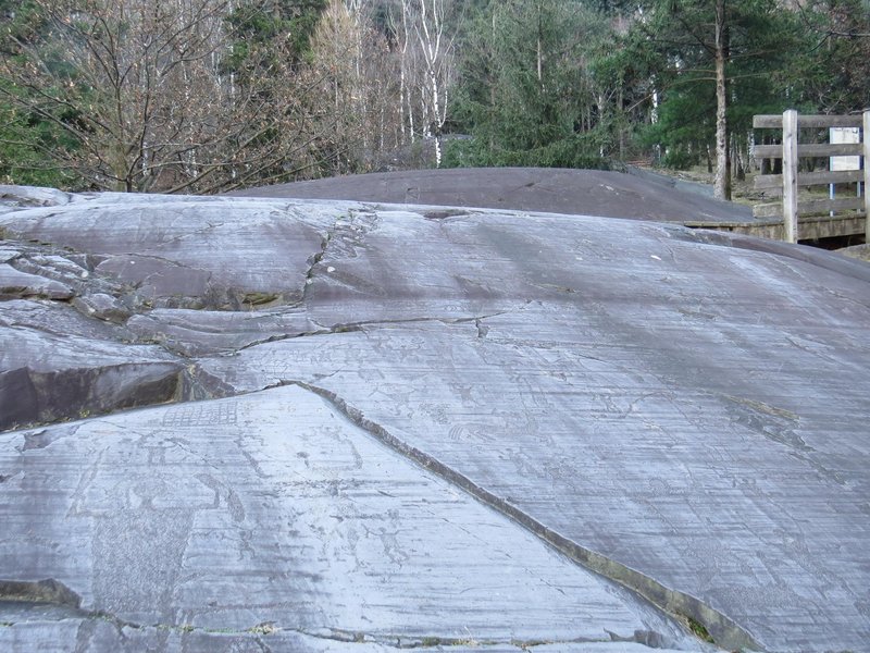 Rock Drawings in Valcamonica by Els Slots