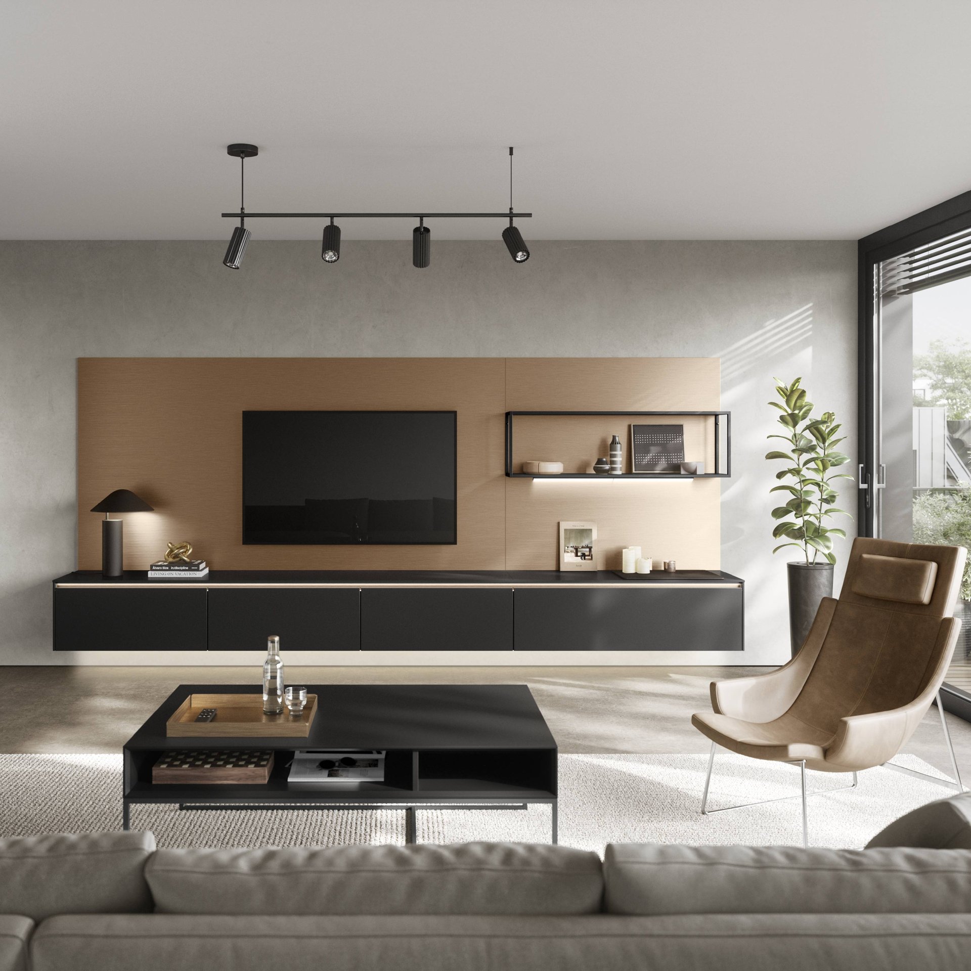 Wohnzimmer mit langem schwarzem hängendem Lowboard ohne Griffe vor einer Wandverkleidung in Holzoptik mit Fernseher und offenem Regal, Nobilia Senso